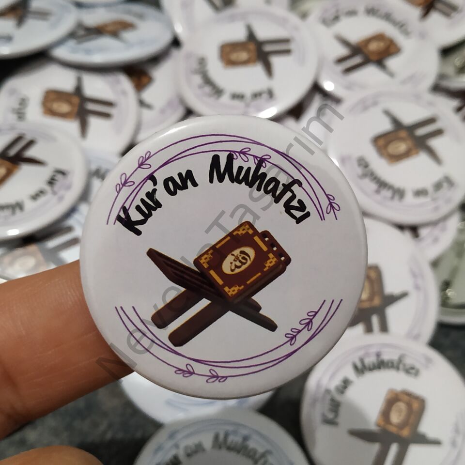 Kuran Muhafızı-Rozet Kız - 44 mm