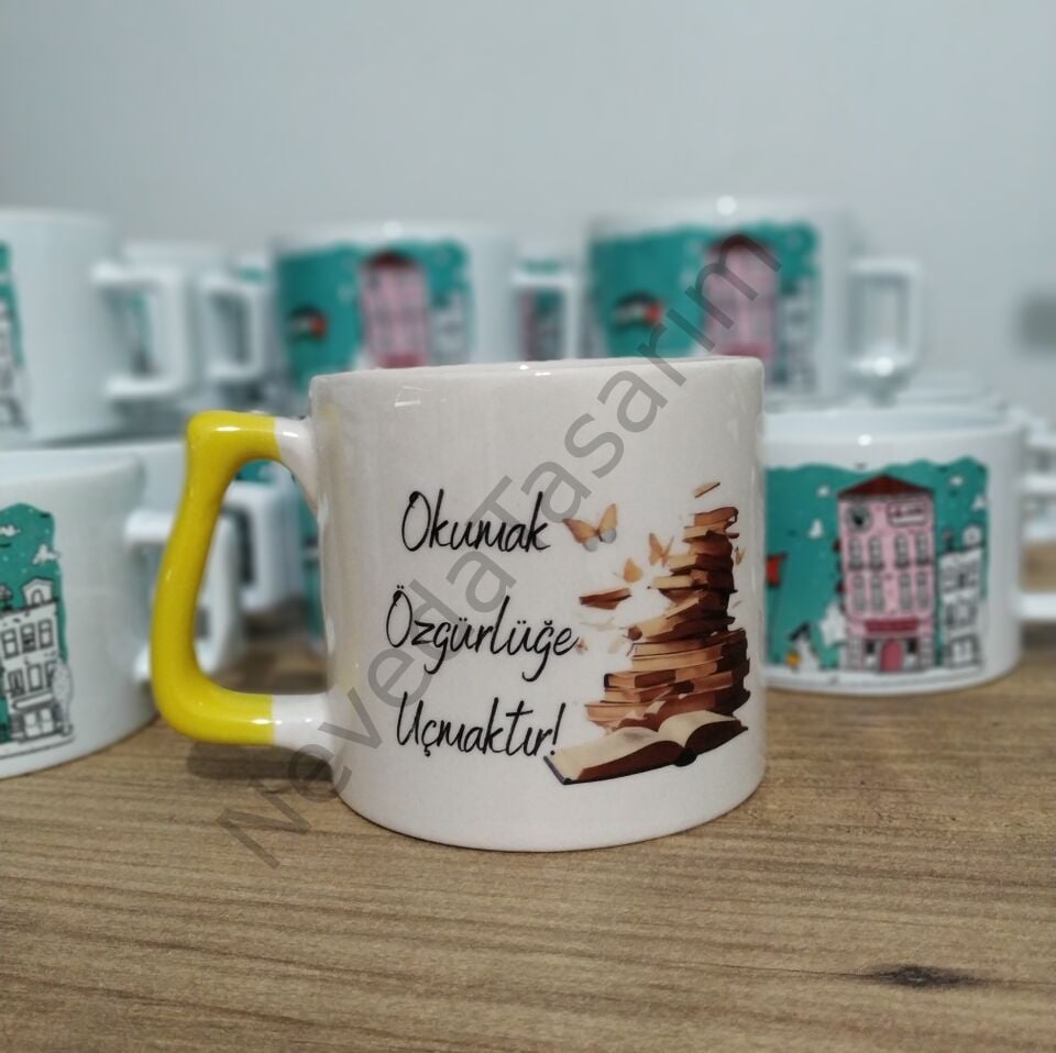 Okumak Özgürlüğe Uçmaktır - Kupa