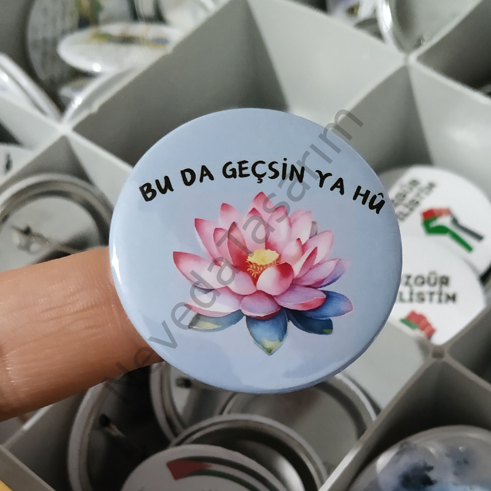 Bu Da Geçsin Ya Hu - Rozet