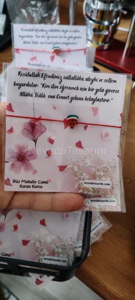 Kartlı Bileklik