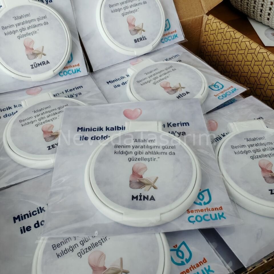 Minicik Kalbimi - İsme Özel Kartlı Ayna