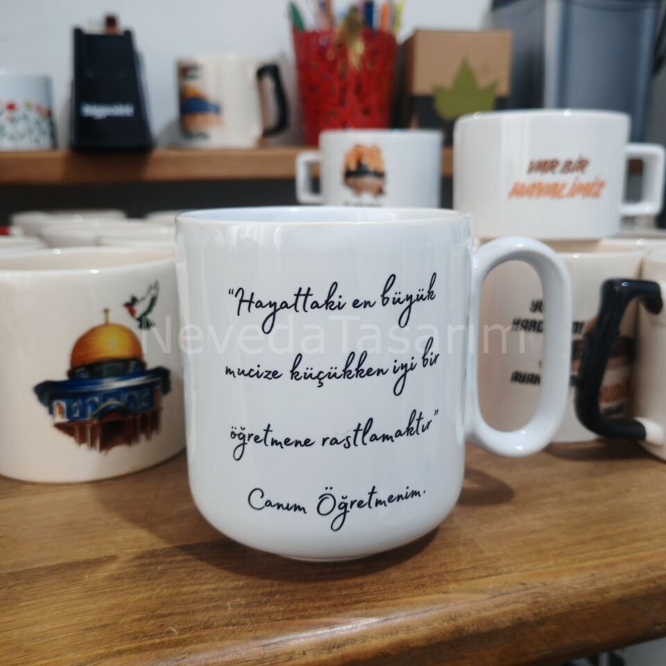 Öğretmen Kupası - Pembe çiçekli