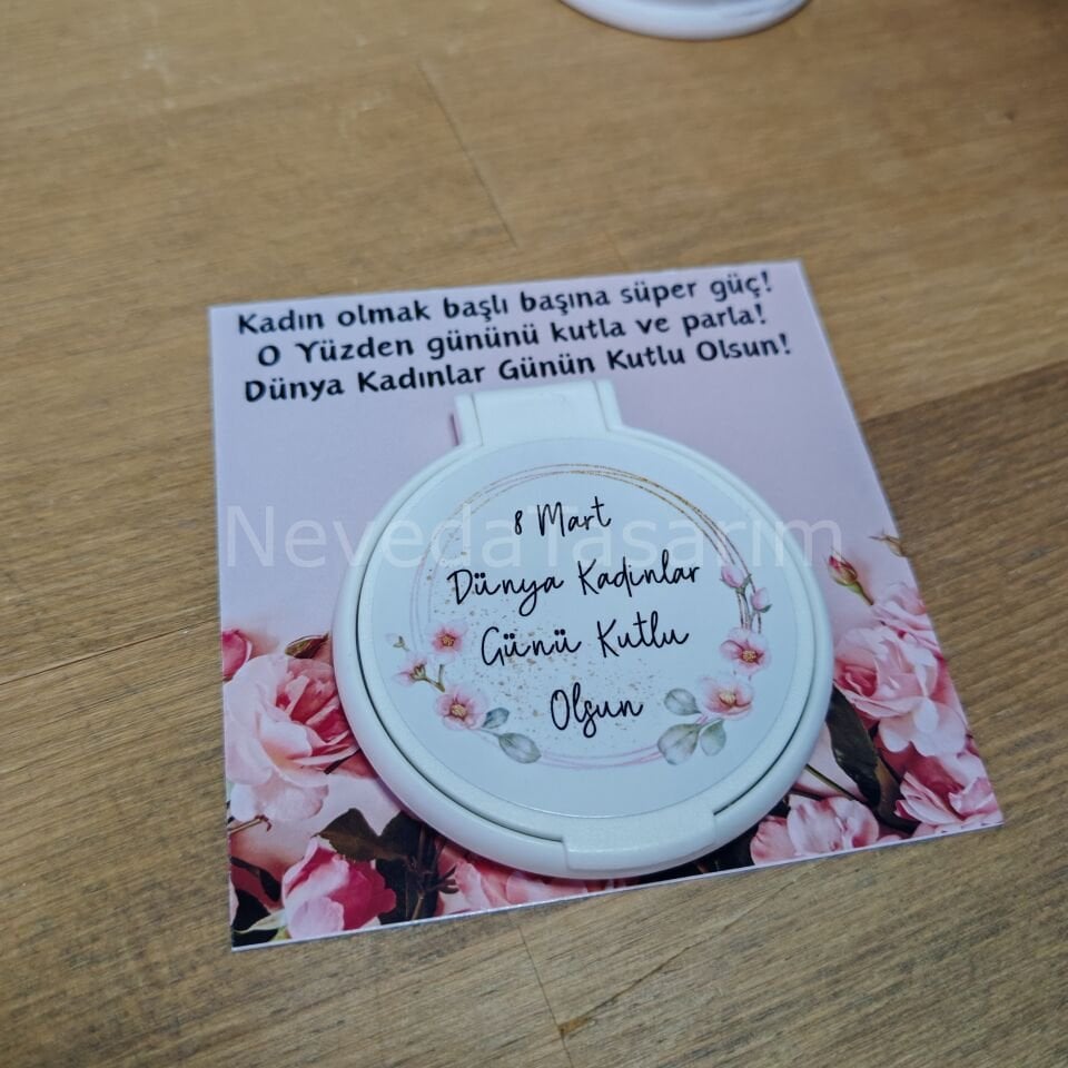 Kadınlar Günü Hediyesi - Kartlı Ayna