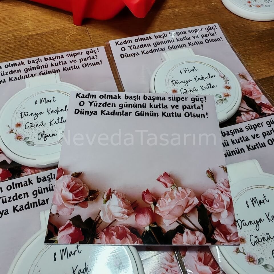 Kadınlar Günü Hediyesi - Kartlı Ayna